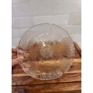 Set of 12 Arcoroc France Fleur Glass 7-1/2" Salad / Dessert Plates